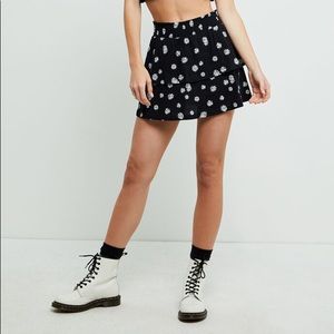 Floral mini skirt